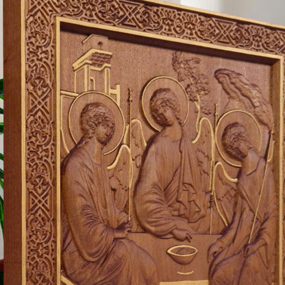 Αγία Τριάδα Ξυλόγλυπτη Εικόνα.