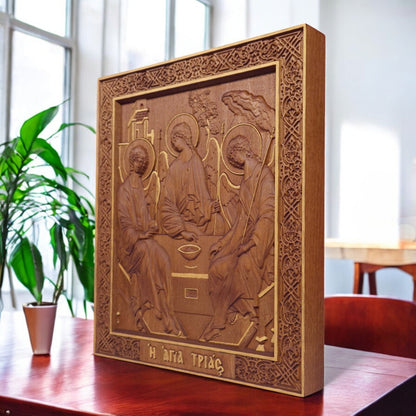 Αγία Τριάδα Ξυλόγλυπτη Εικόνα.