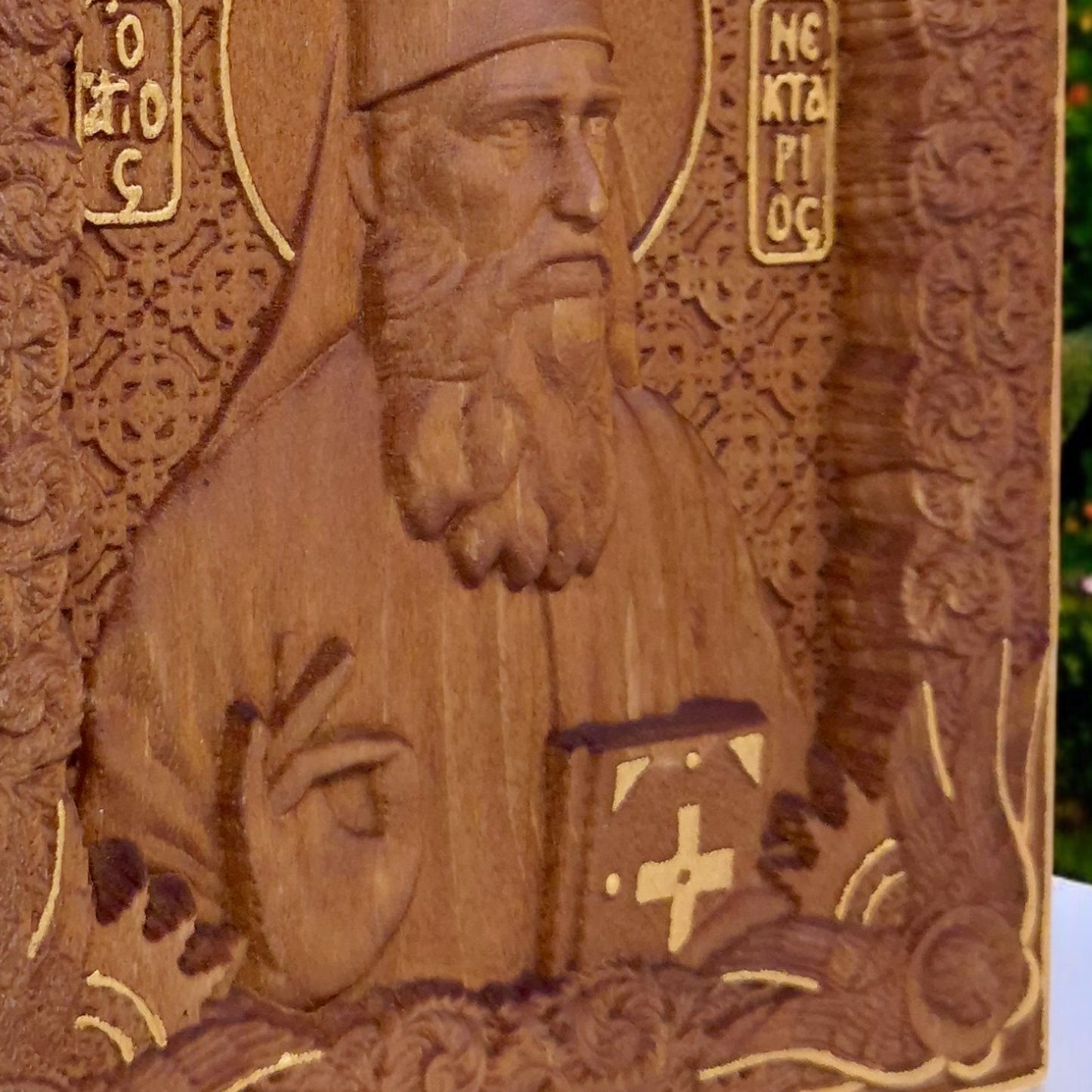 Άγιος Νεκτάριος Αιγίνης Ξυλόγλυπτη Εικόνα.
