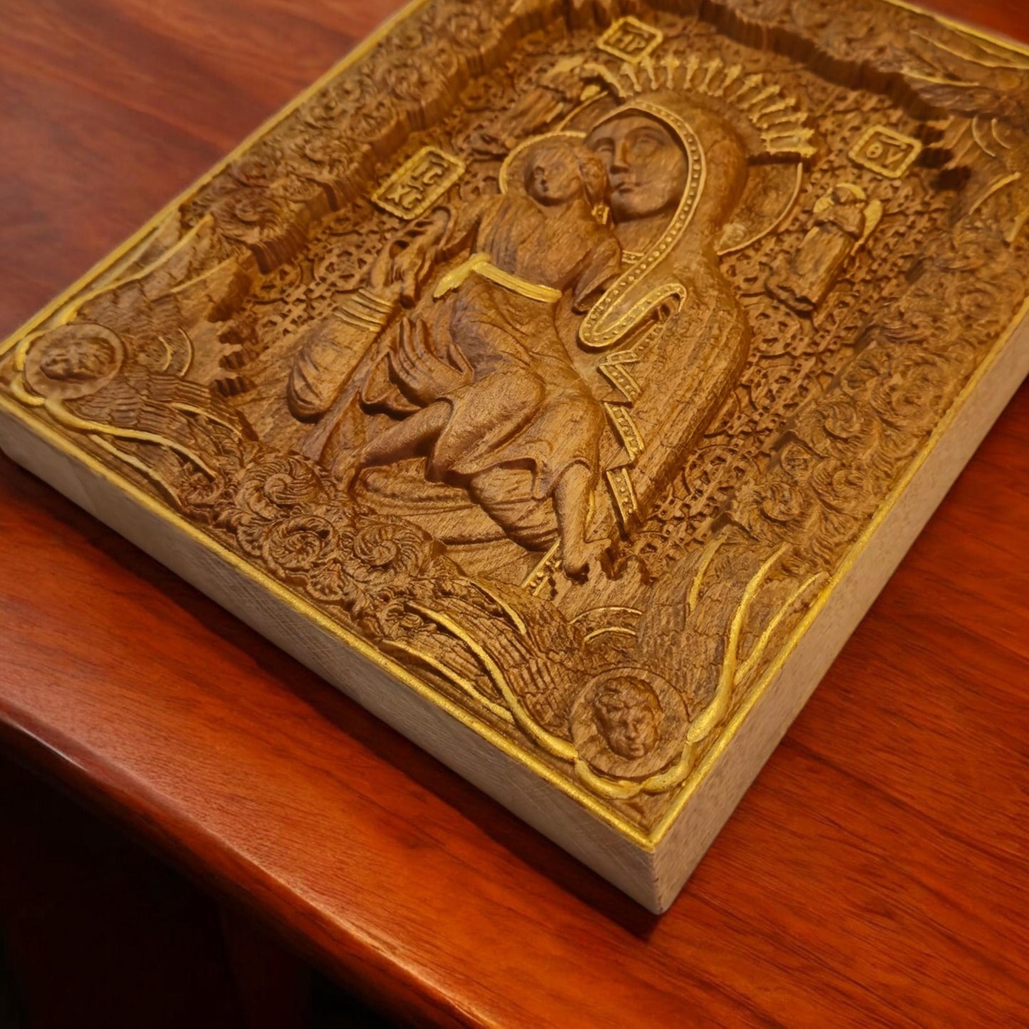 Παναγία Άξιον Εστί Ξυλόγλυπτη Εικόνα.