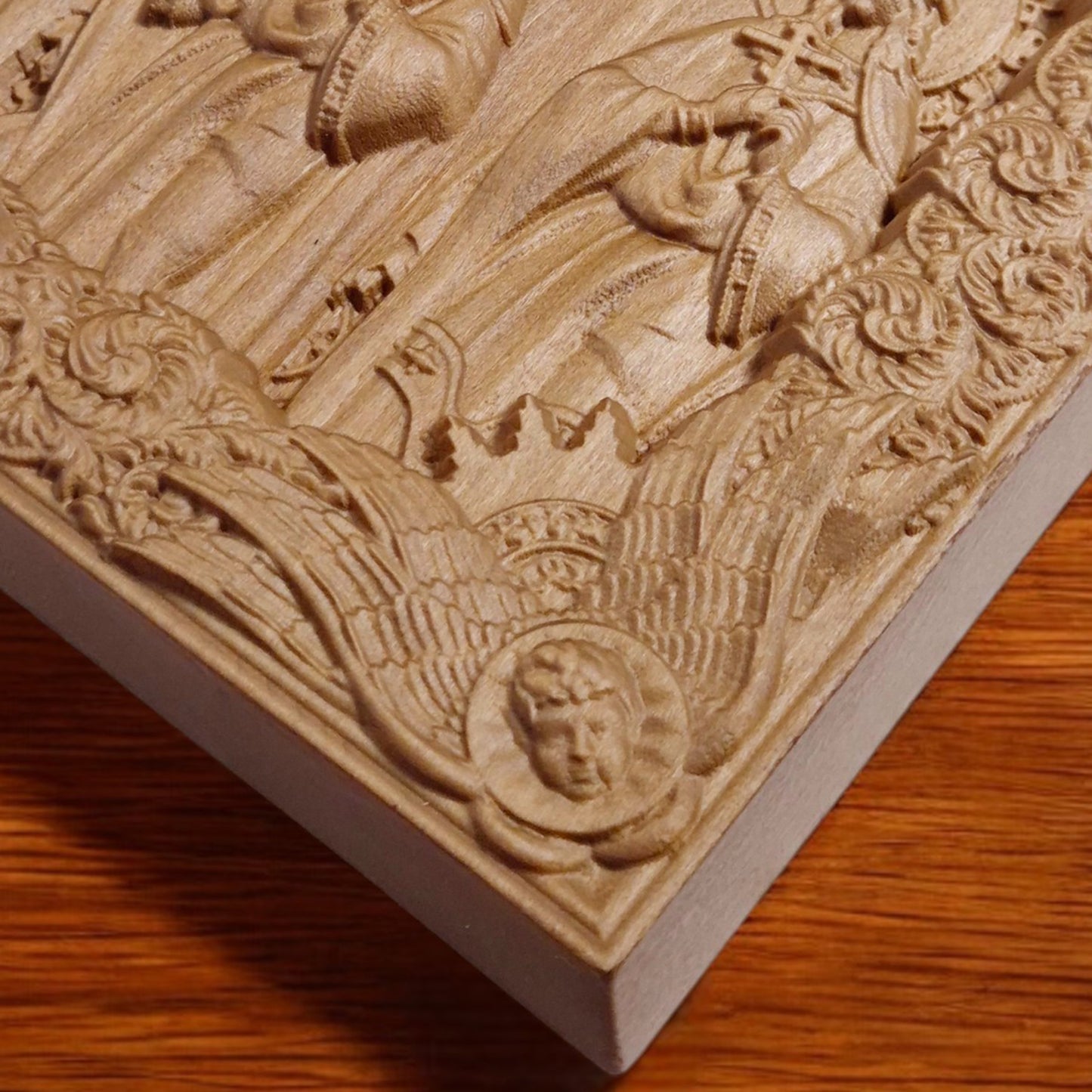 Αγίες Σοφία, Πίστη, Ελπίδα και Αγάπη Ξυλόγλυπτη Εικόνα.